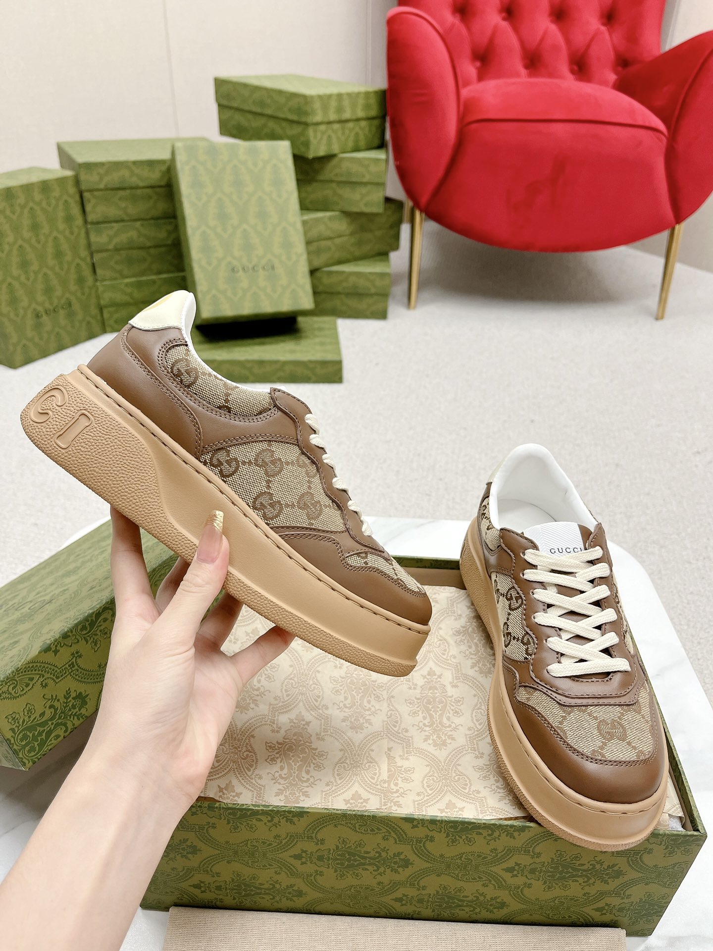 Women's high heels